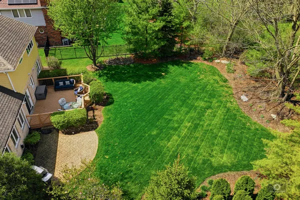 $695,000 | 1206 Arbor Drive, Lemont, IL 60439