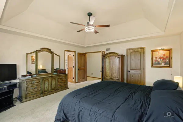 $695,000 | 1206 Arbor Drive, Lemont, IL 60439