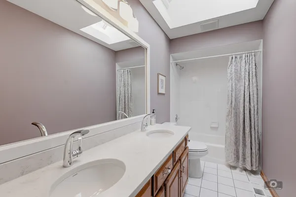 $695,000 | 1206 Arbor Drive, Lemont, IL 60439