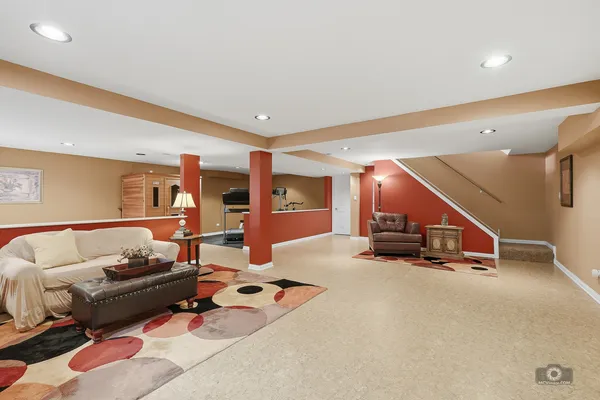$695,000 | 1206 Arbor Drive, Lemont, IL 60439