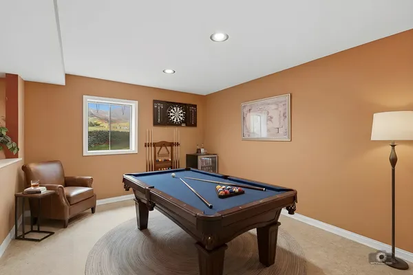 $695,000 | 1206 Arbor Drive, Lemont, IL 60439