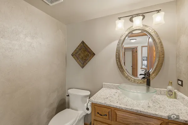 $695,000 | 1206 Arbor Drive, Lemont, IL 60439