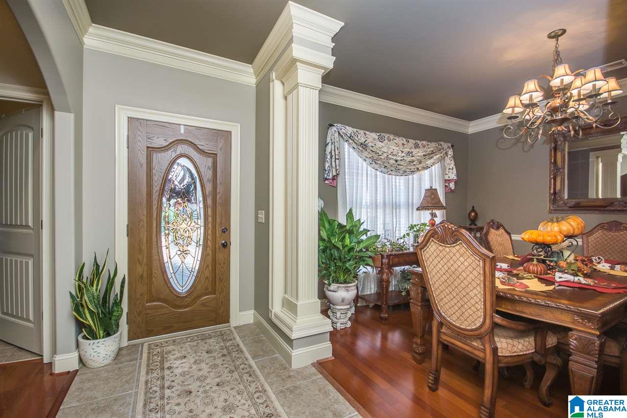 241 Lacey Avenue Alabaster, AL 35114 - Photo 2 of 32