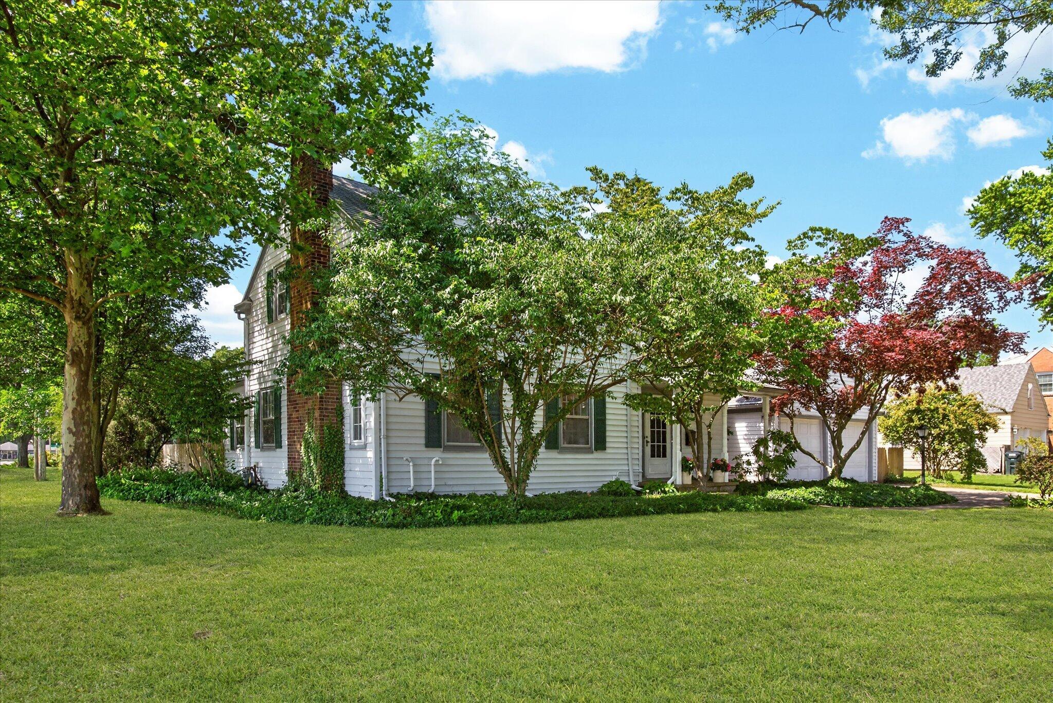 232 North Sunnybank Road St. Joseph, MI 49085 - Photo 2 of 29 02-2