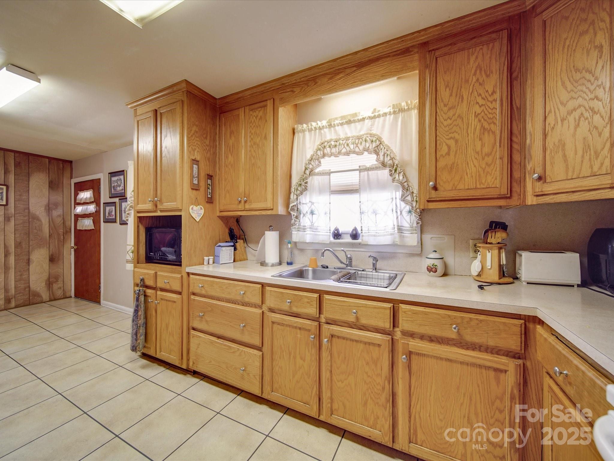 2511 Hinson Road Monroe, NC 28112 - Photo 4 of 14