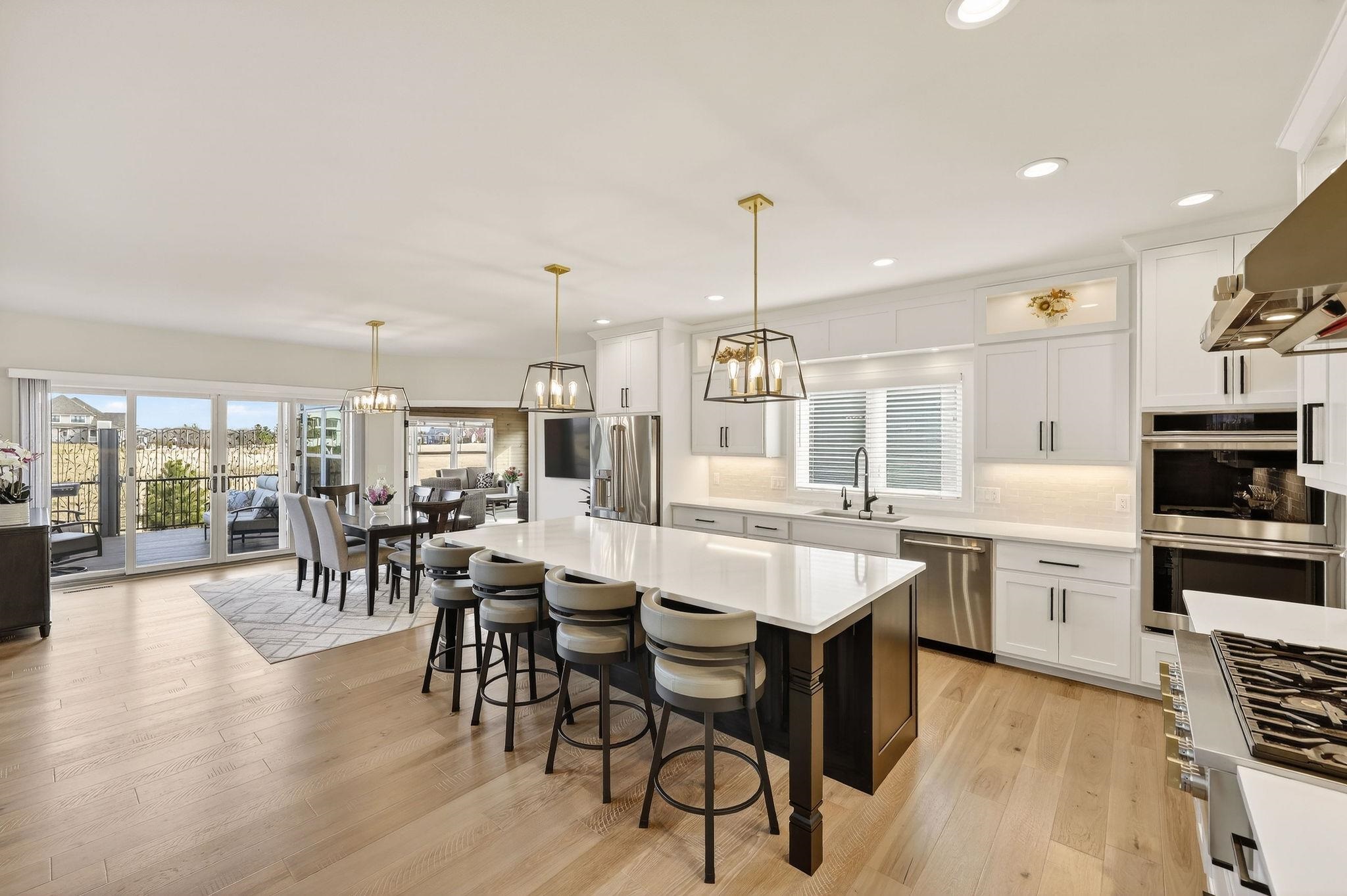 7576 Colonial Way Verona, WI 53593 - Photo 11 of 76