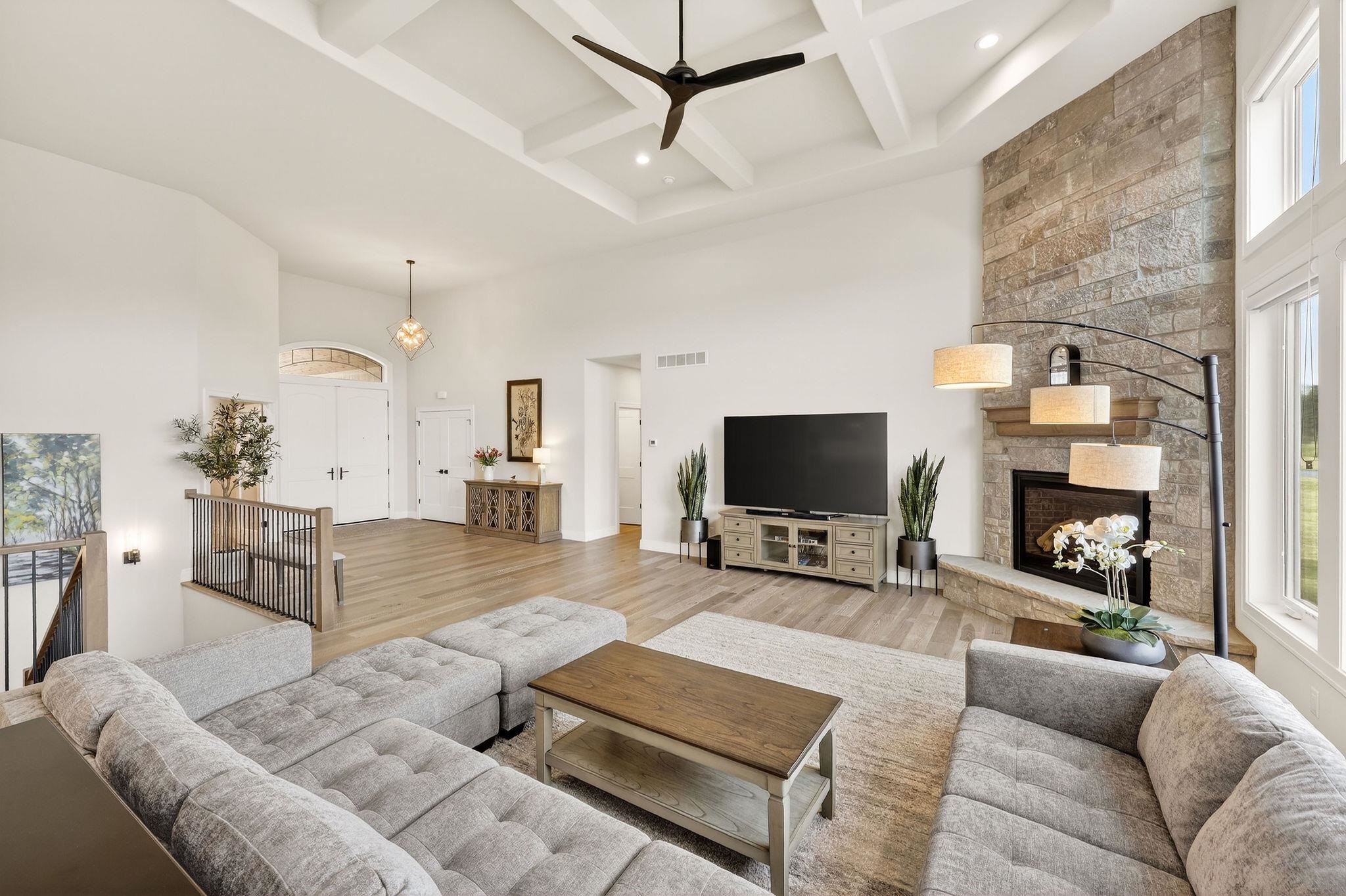 7576 Colonial Way Verona, WI 53593 - Photo 6 of 76