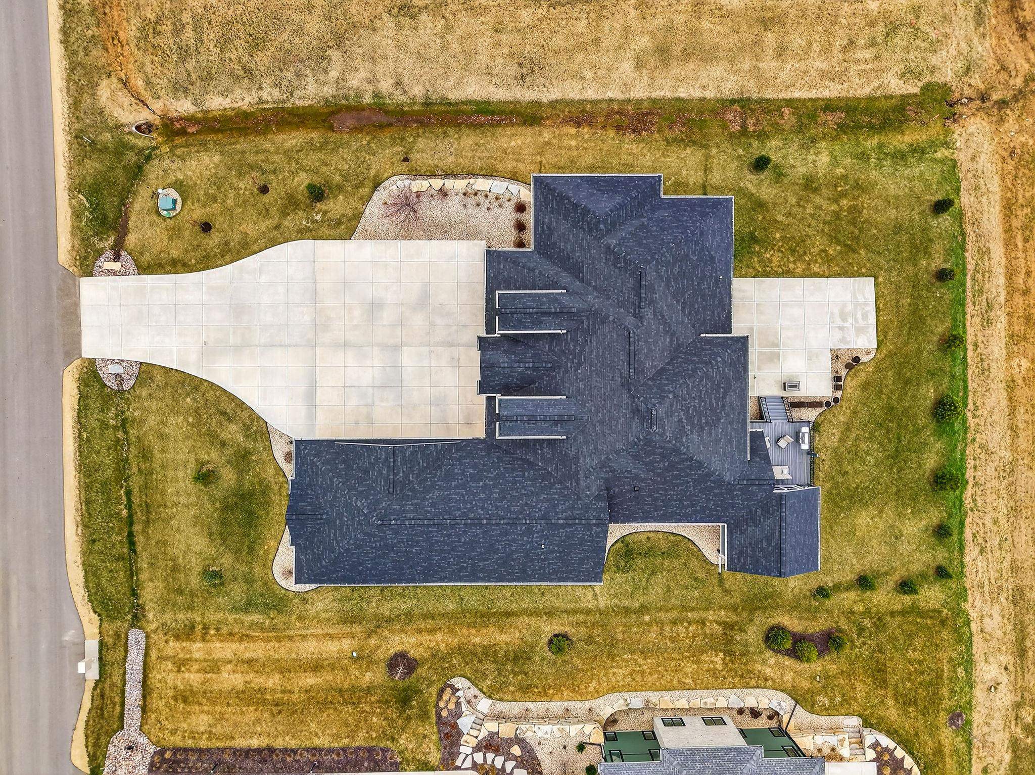 7576 Colonial Way Verona, WI 53593 - Photo 72 of 76