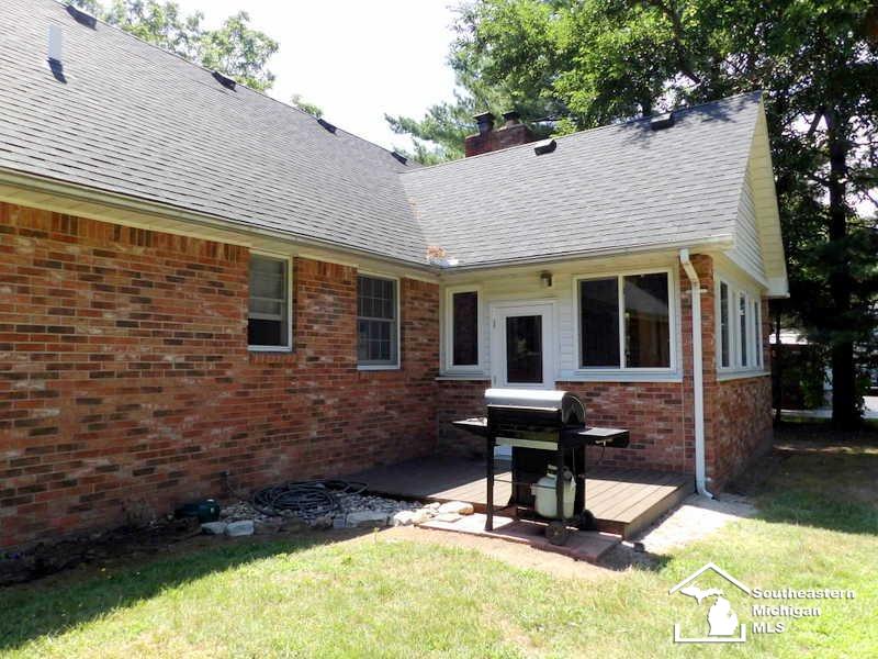 27880 Sibley Road Romulus, MI 48174 - Photo 8 of 62