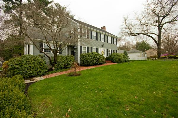 25 Albemarle Road Norwood, MA 02062 - Photo 3 of 26 Gallery Image 3
