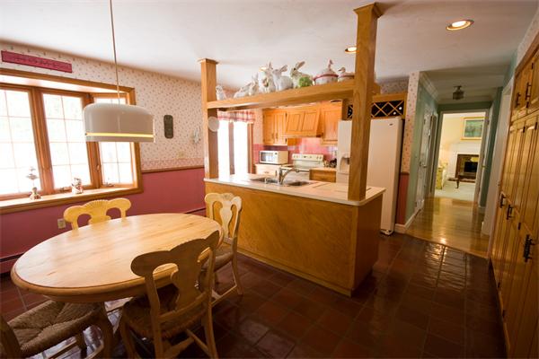 25 Albemarle Road Norwood, MA 02062 - Photo 9 of 26 Gallery Image 9