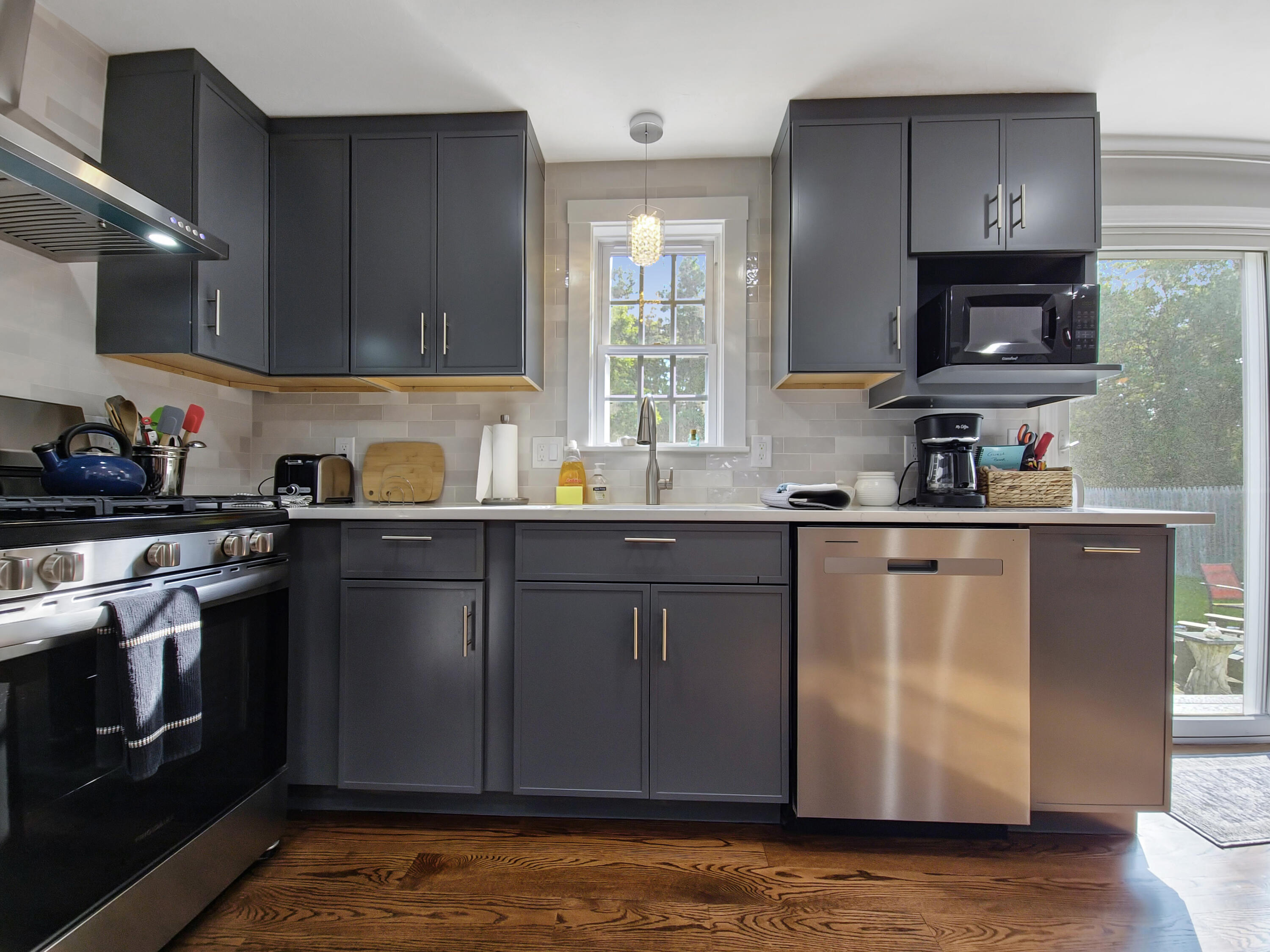 371 Megan Road Barnstable, MA 02601 - Photo 9 of 16 9