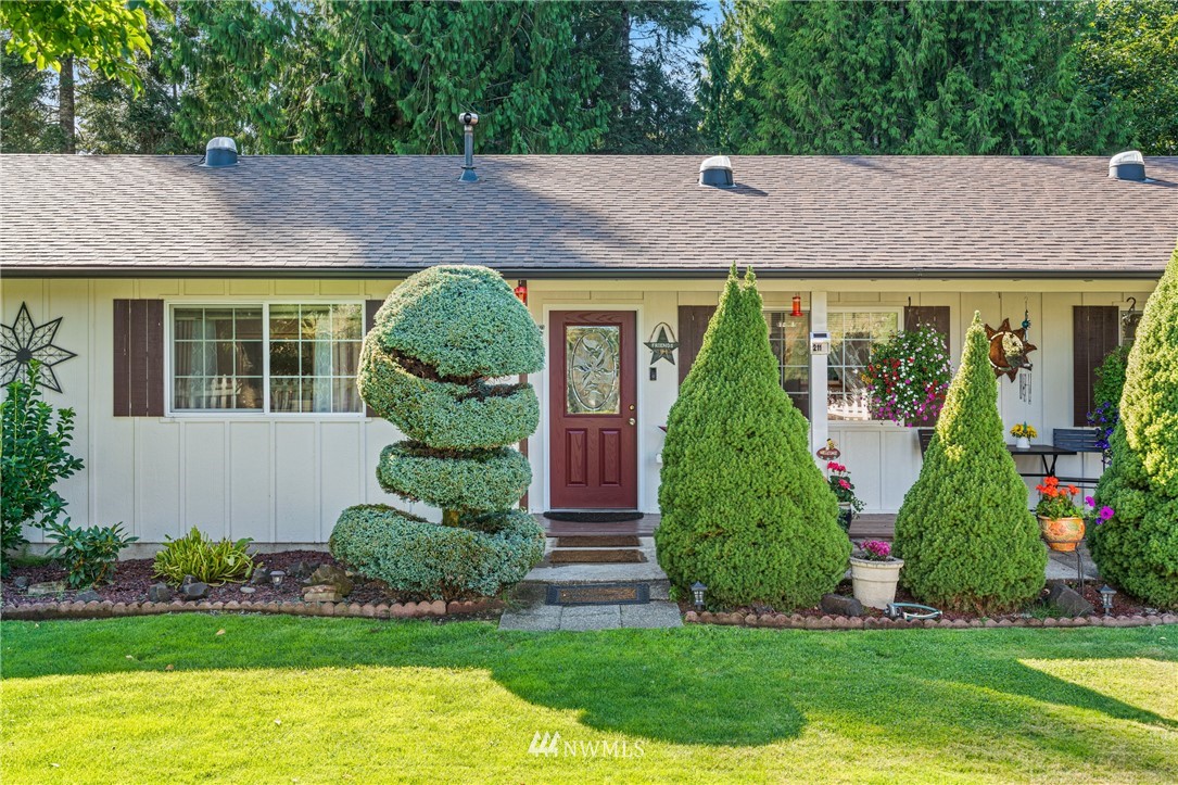 211 Tryon Road Onalaska, WA 98570 - Photo 3 of 32 Gallery Image 3