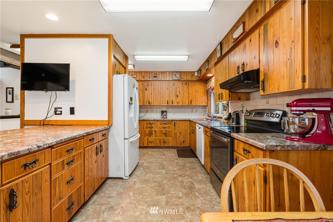 211 Tryon Road Onalaska, WA 98570 - Photo 22 of 32 Gallery Image 22