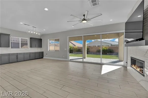 $2,840 | 10937 Krista Leigh Avenue, Las Vegas, NV 89166