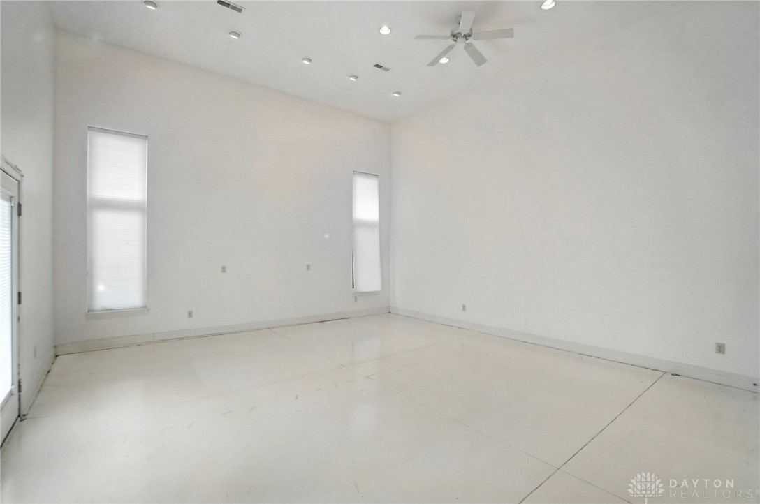 5801 Denlinger Road Dayton, OH 45426 - Photo 58 of 68 Gallery Image 58