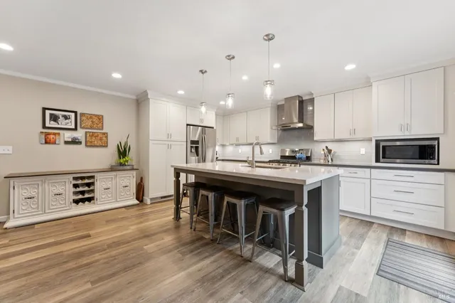 $880,000 | 19440 Riverside Drive, Sonoma, CA 95476