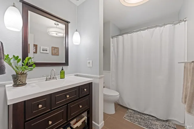 $880,000 | 19440 Riverside Drive, Sonoma, CA 95476