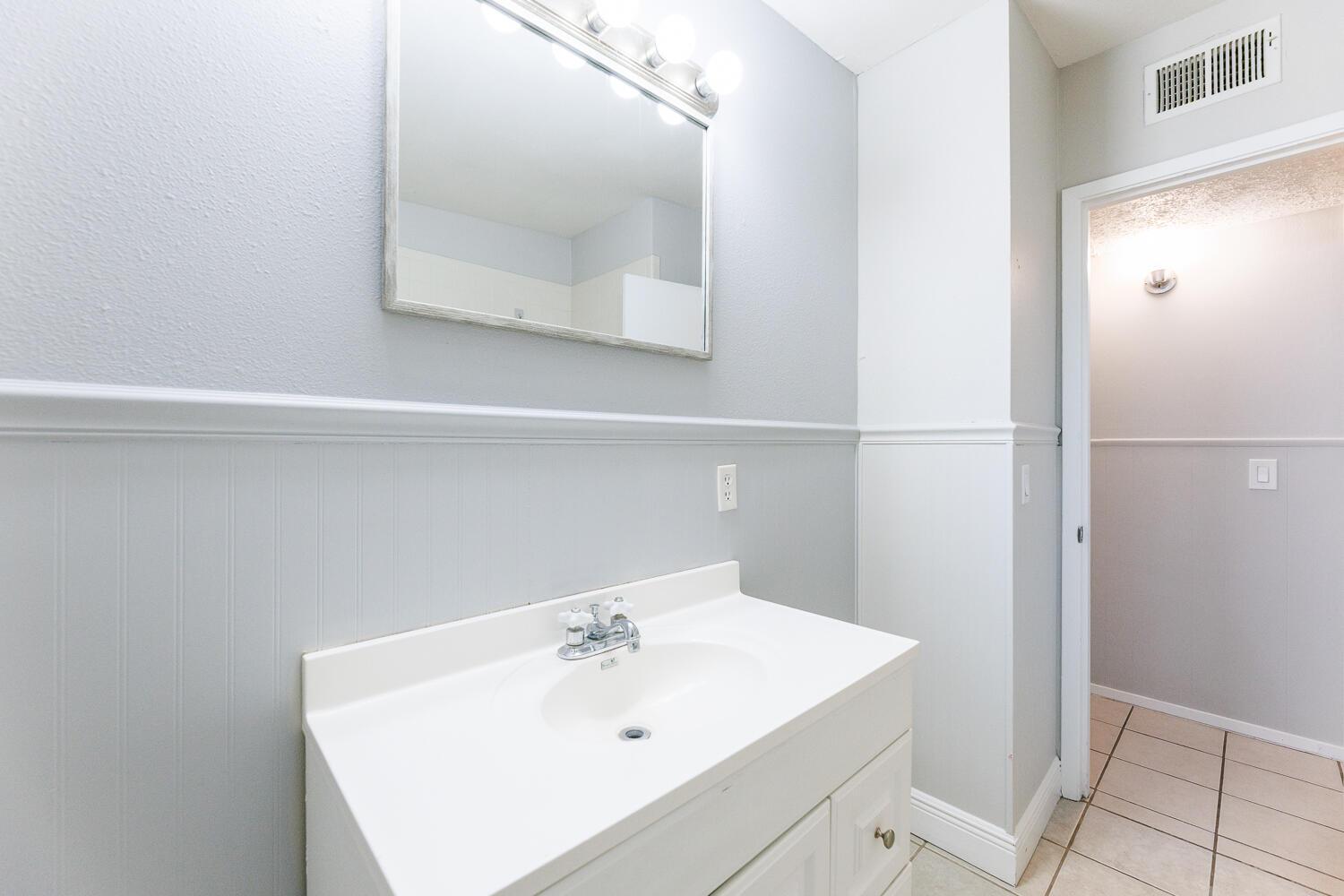 2526 63rd Street Lubbock, TX 79413 - Photo 46 of 51 2526 63rd-50