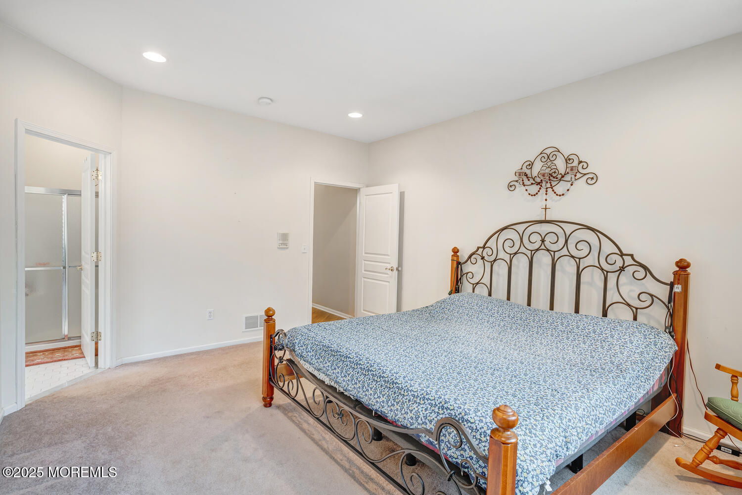 16 Seagull Drive Little Egg Harbor, NJ 08087 - Photo 13 of 27 a bedroom with a bed and a table in it