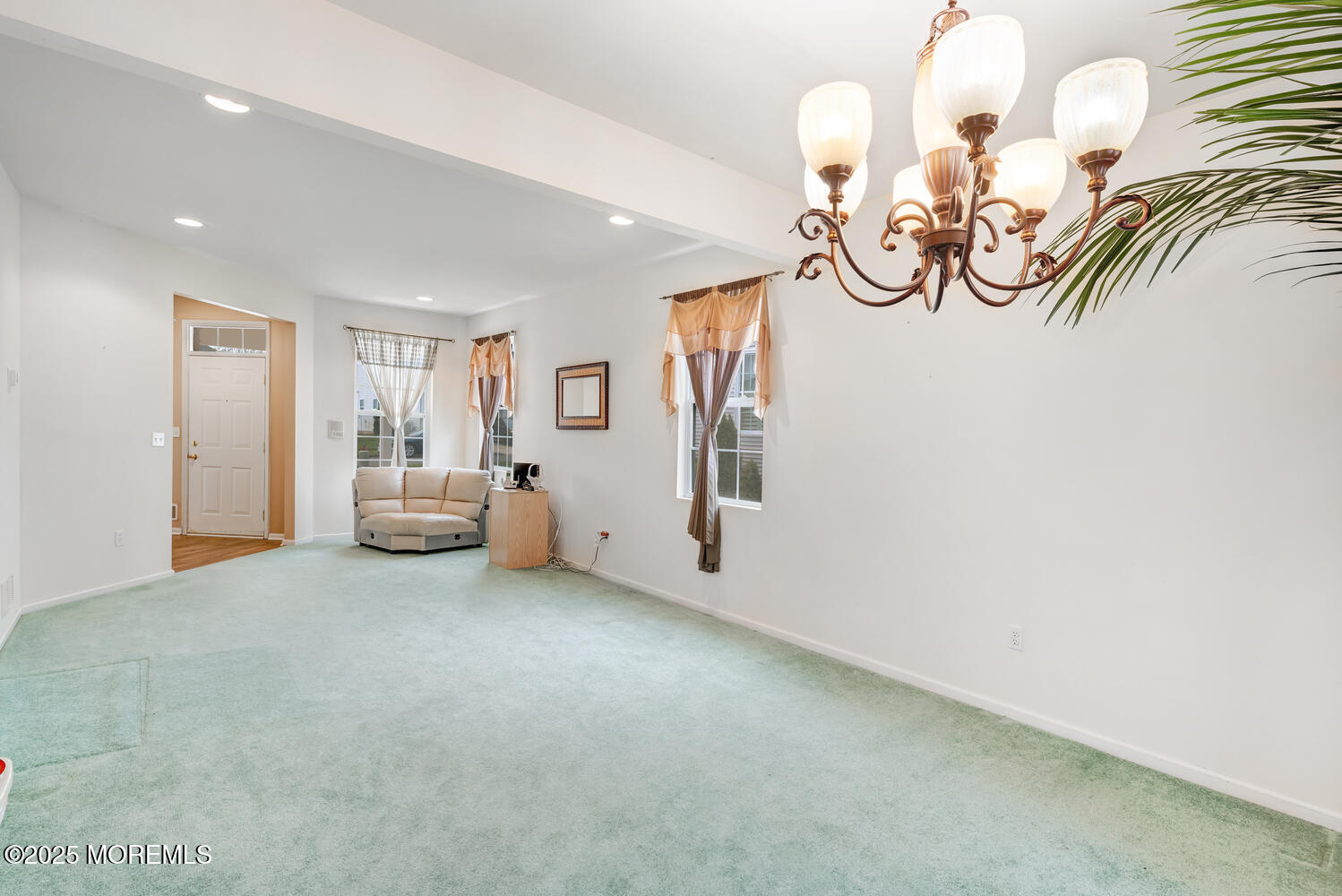 16 Seagull Drive Little Egg Harbor, NJ 08087 - Photo 24 of 27 a view of a livingroom with furniture