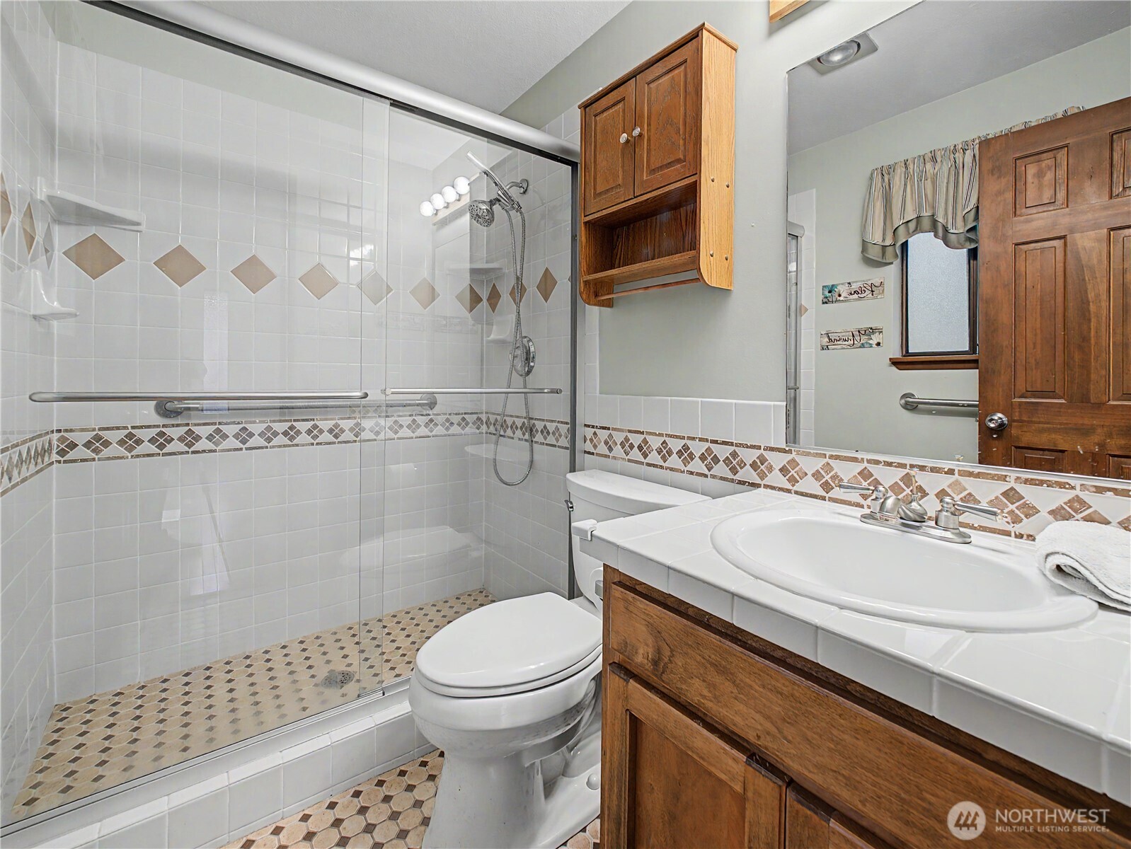 21327 Southeast 252nd Place Maple Valley, WA 98038 - Photo 22 of 27