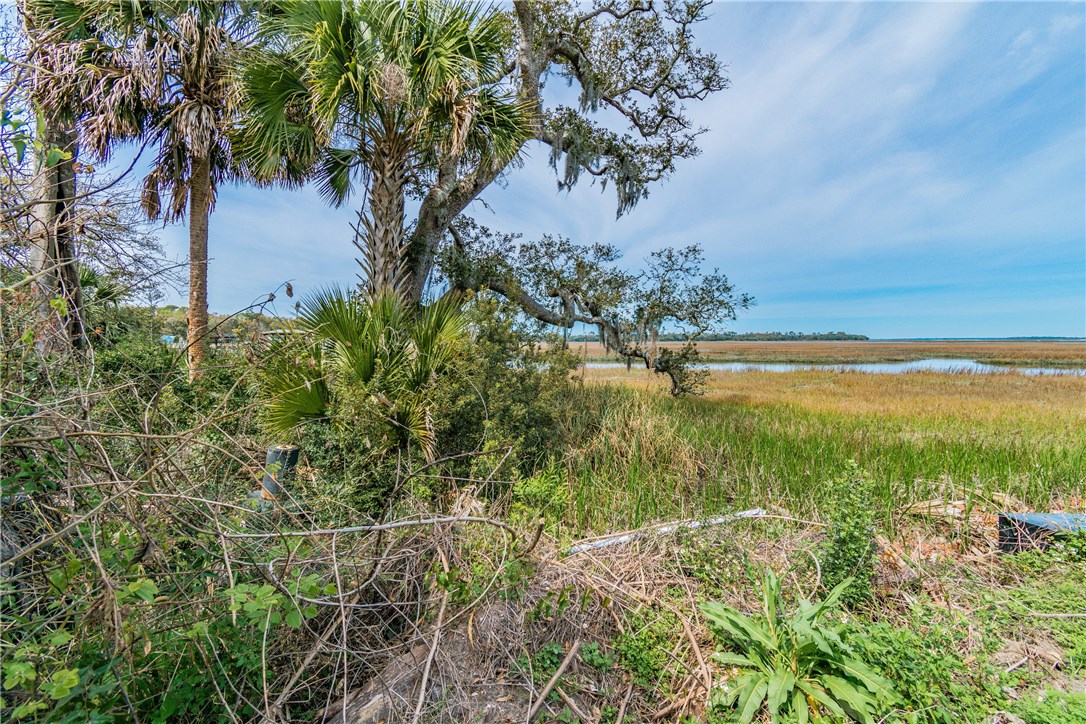 97246 Pirates Point Road Yulee, FL 32097 - Photo 28 of 32 a view of an ocean and beach