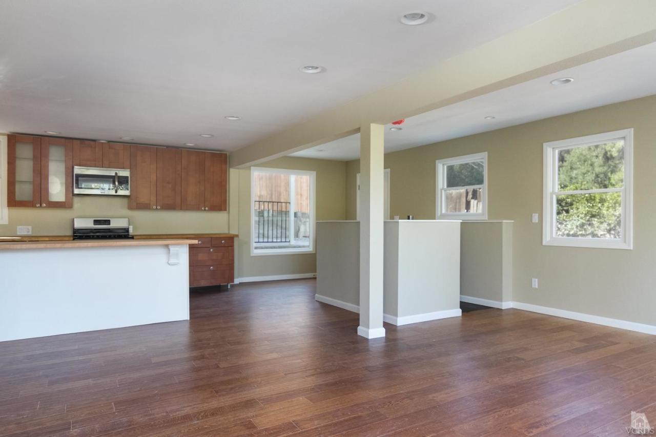 6647 Clear Springs Road Simi Valley, CA 93063 - Photo 4 of 16 Additional Photo