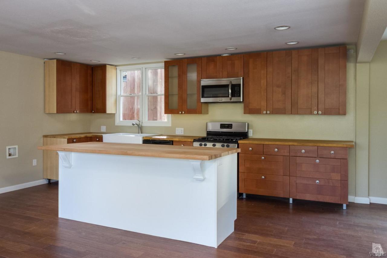 6647 Clear Springs Road Simi Valley, CA 93063 - Photo 5 of 16 Additional Photo