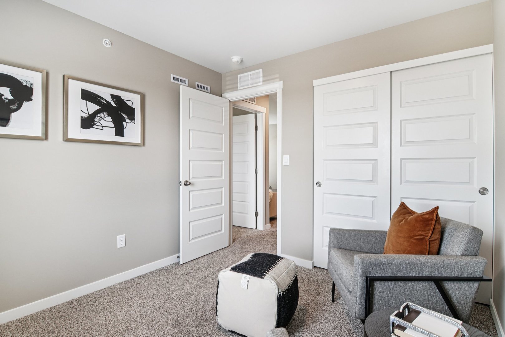 2255 Riesling Road Oswego, IL 60543 - Photo 22 of 27 a living room with furniture and a window