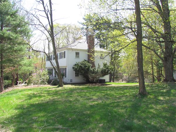 46 Hillcrest Road Weston, MA 02493 - Photo 3 of 21 a backyard of a house with lots of green space