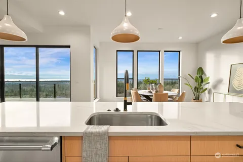 $1,975,000 | 3153 Chandler Parkway, Bellingham, WA 98226