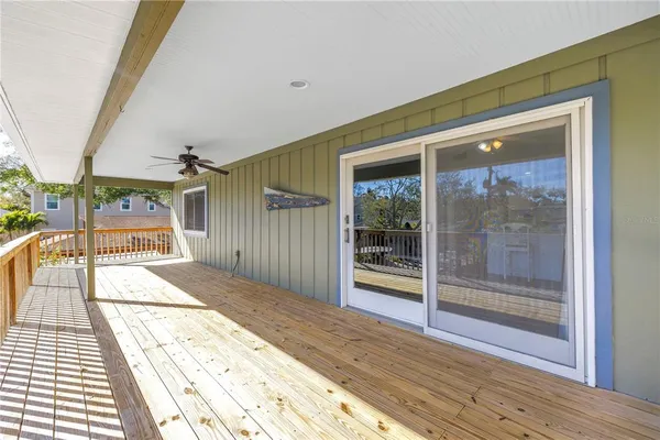 a view of a pathway both side of house