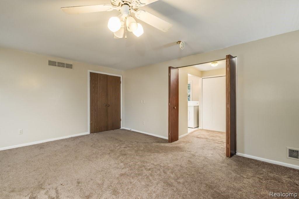 2484 Weathervane Road West Bloomfield, MI 48324 - Photo 16 of 40 Gallery Image 16