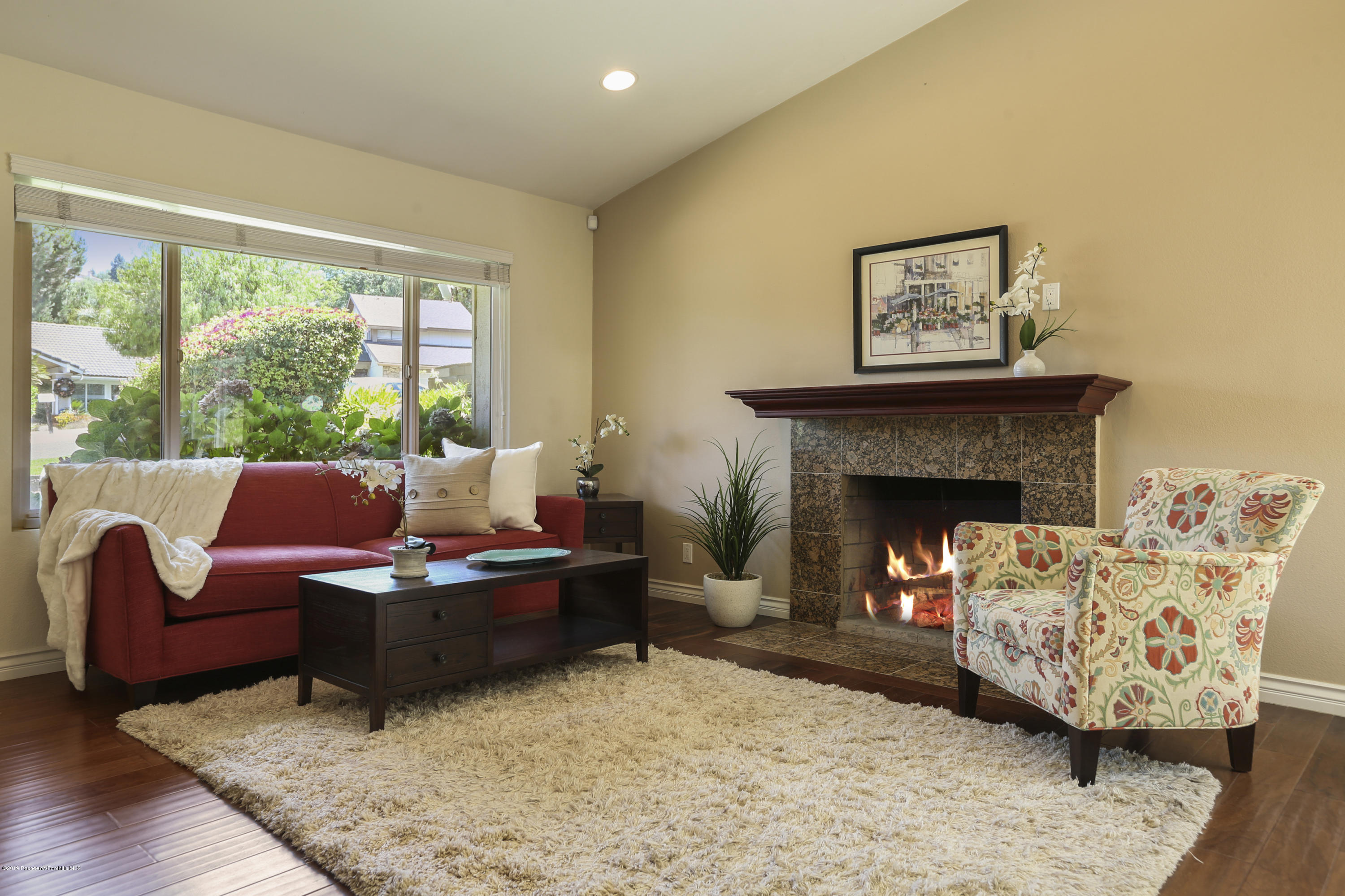 1647 Bears Den Road Diamond Bar, CA 91765 - Photo 4 of 24 003-photo-living-room-7423311
