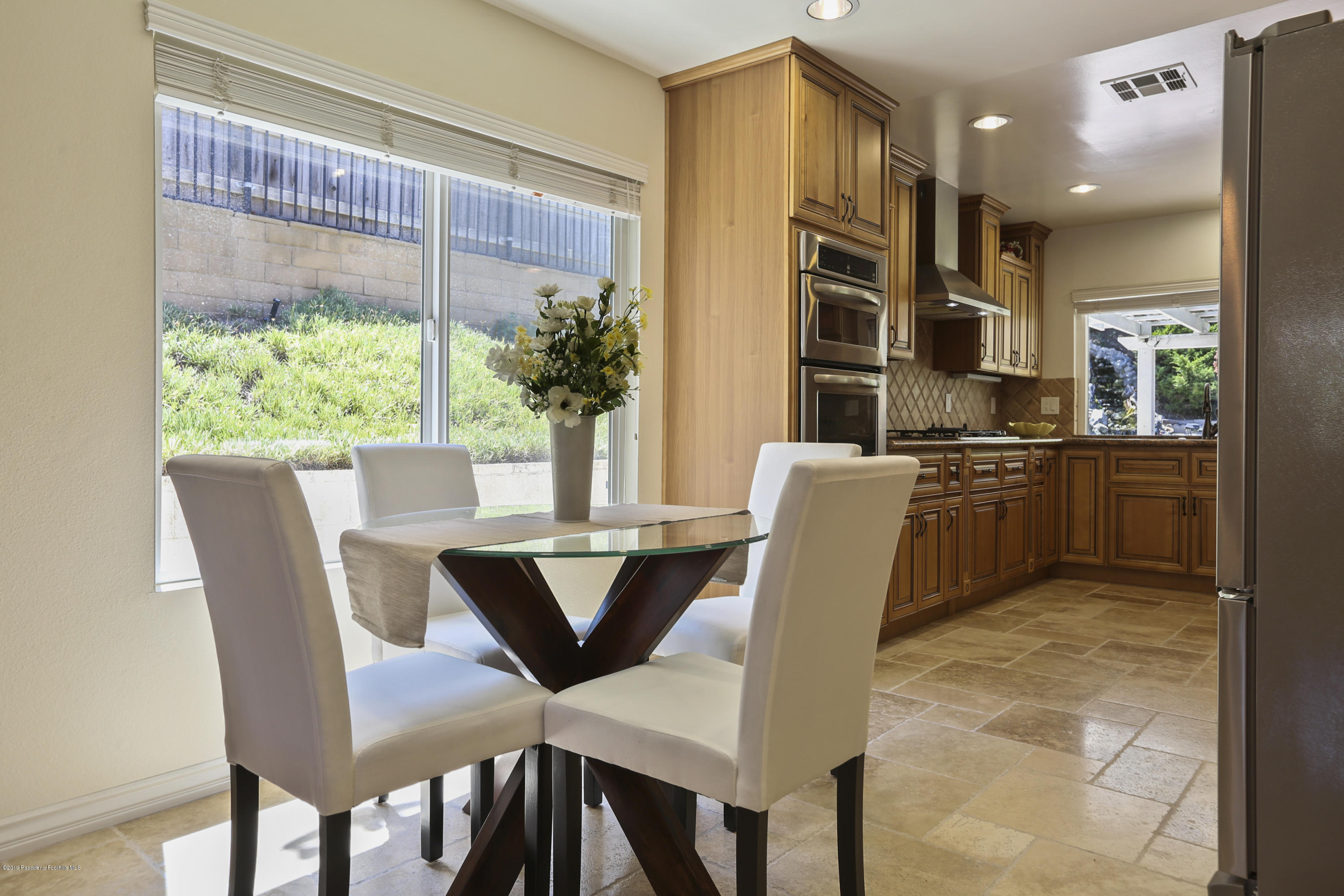 1647 Bears Den Road Diamond Bar, CA 91765 - Photo 8 of 24 006-photo-dining-area-7423312