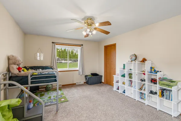 $299,900 | 1055 Goehl Road, Waterloo, WI 53594