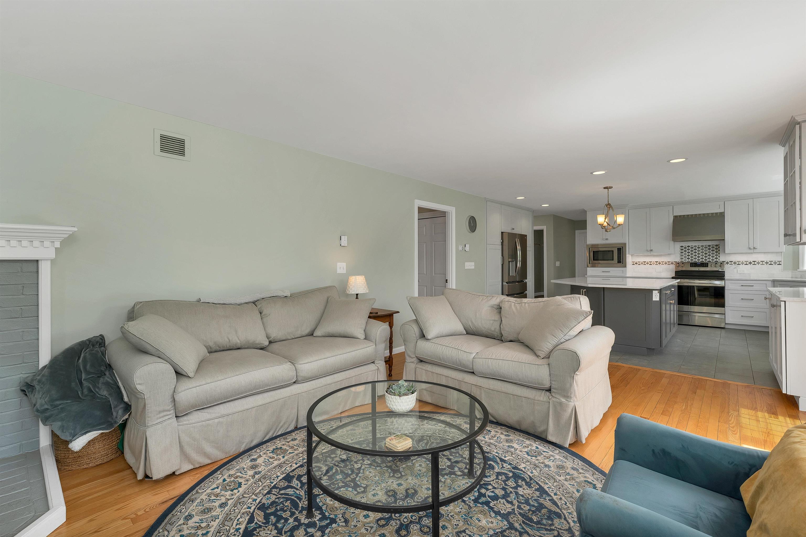 25 Wolfeboro Road Hanover, NH 03750 - Photo 13 of 49