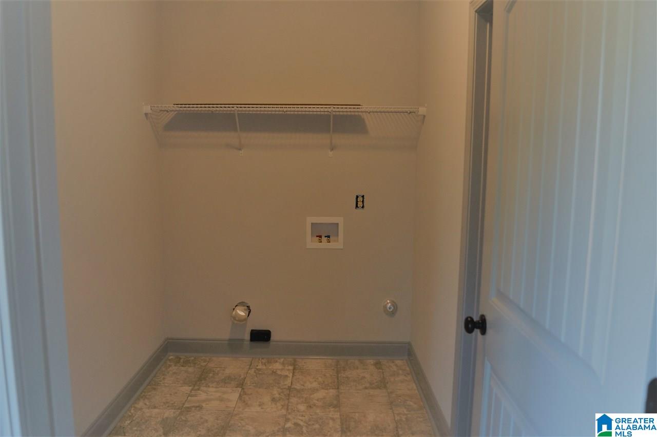 5135 Meadow Lake Trail Bessemer, AL 35020 - Photo 13 of 25