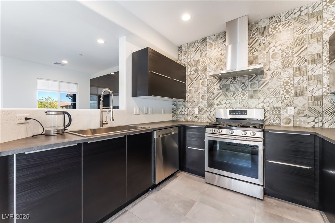 6868 Sky Pointe Drive, Unit 2021 Las Vegas, NV 89131 - Photo 13 of 34