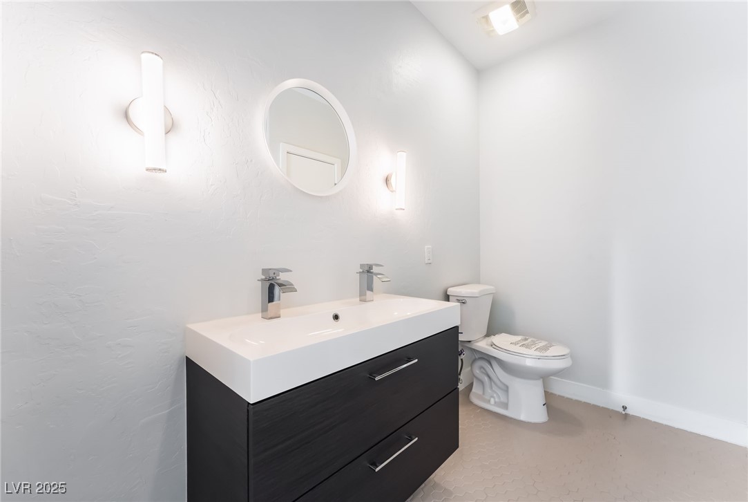 6868 Sky Pointe Drive, Unit 2021 Las Vegas, NV 89131 - Photo 18 of 34