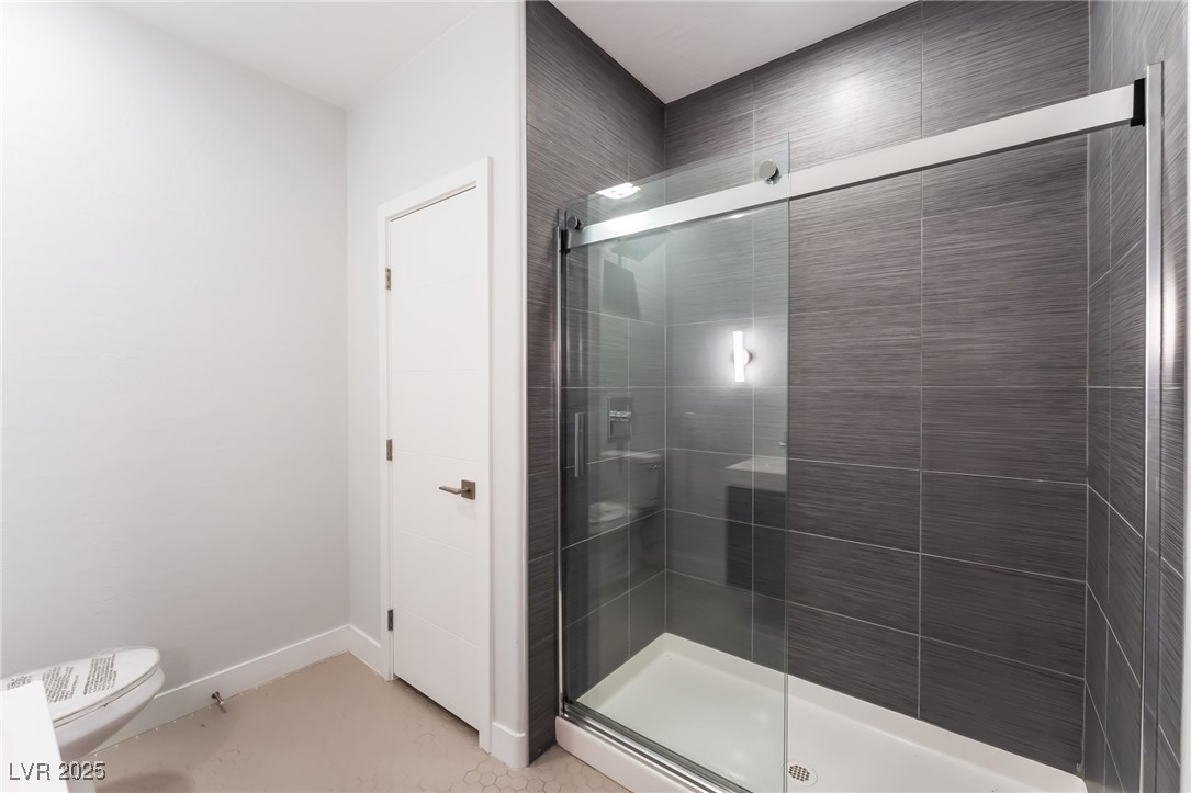 6868 Sky Pointe Drive, Unit 2021 Las Vegas, NV 89131 - Photo 20 of 34