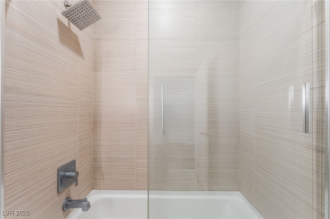 6868 Sky Pointe Drive, Unit 2021 Las Vegas, NV 89131 - Photo 26 of 34