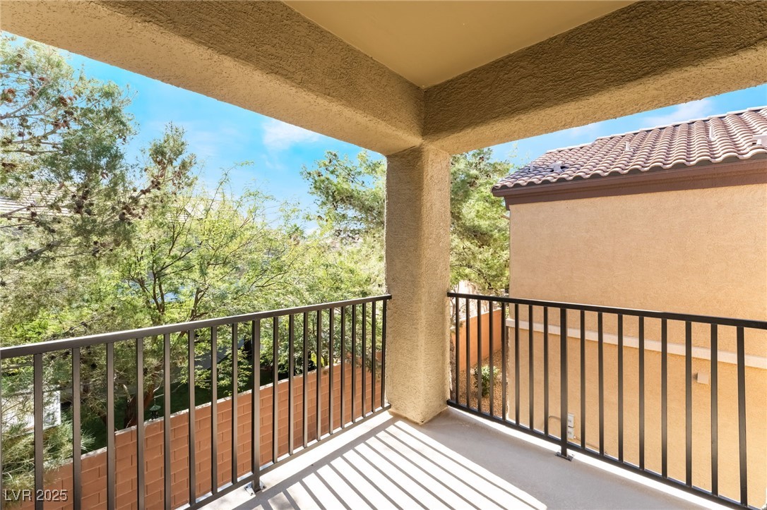 6868 Sky Pointe Drive, Unit 2021 Las Vegas, NV 89131 - Photo 32 of 34
