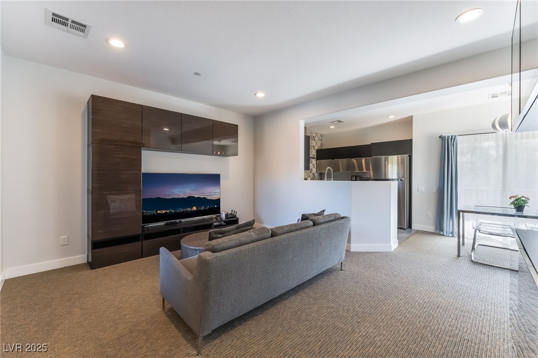 6868 Sky Pointe Drive, Unit 2021 Las Vegas, NV 89131 - Photo 5 of 34