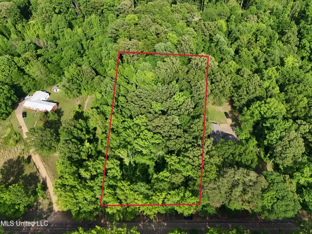 $21,500 | 3550 Highway 3, Sarah, MS 38665