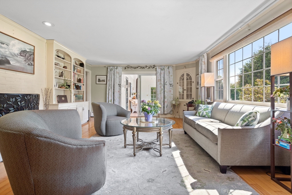 717 George Hill Road Lancaster, MA 01523 - Photo 10 of 36 a living room with furniture and a large window