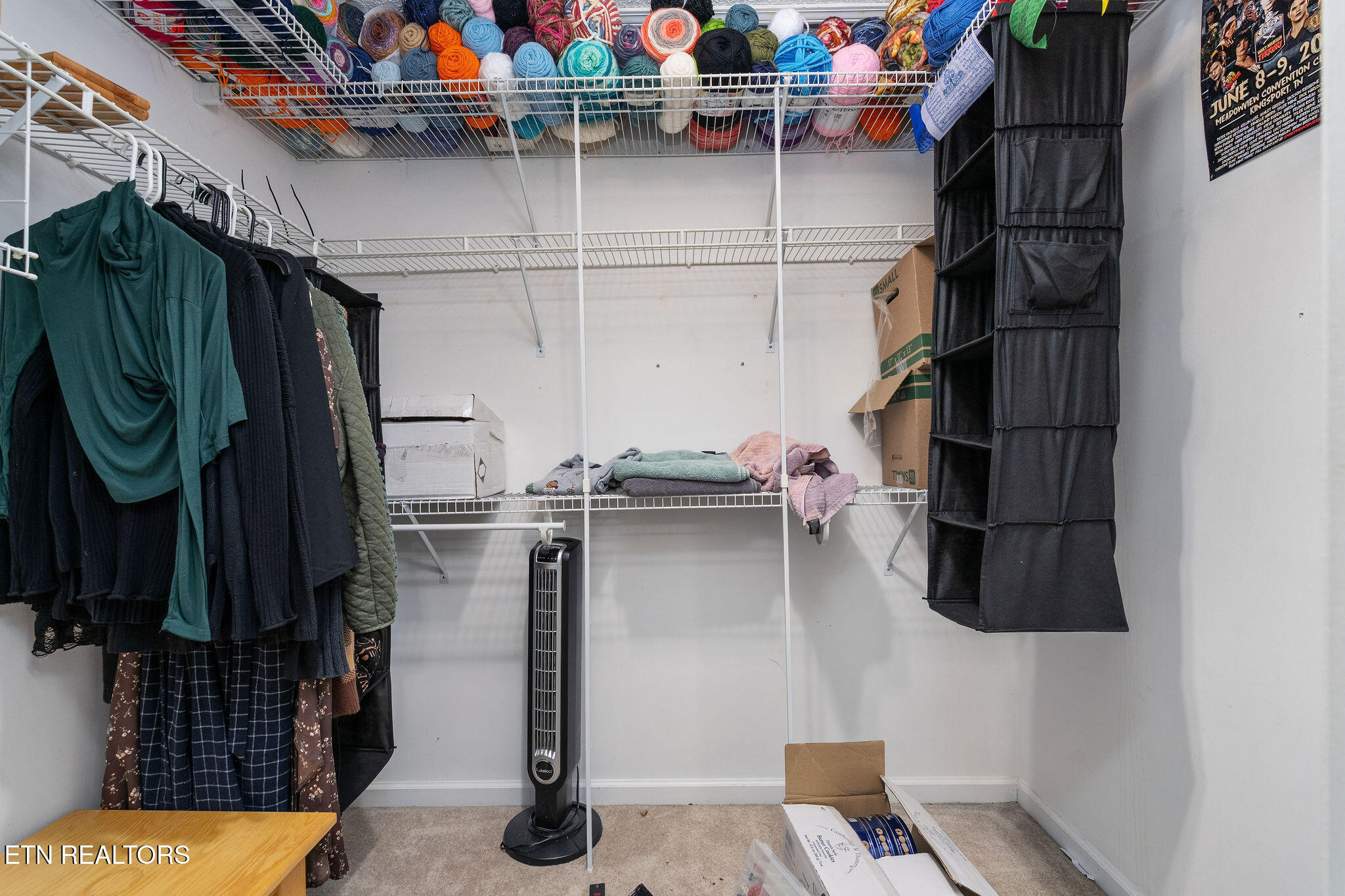 212 Pickens Road Kingsport, TN 37663 - Photo 29 of 49 WALK IN CLOSET