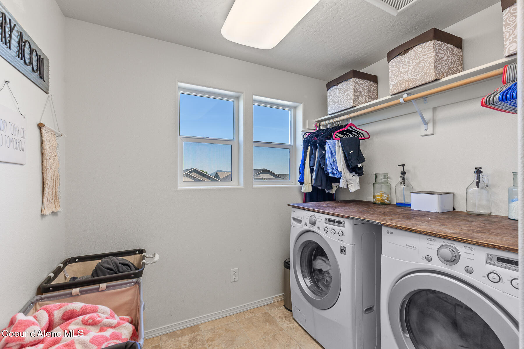 6104 West Alliance Street Rathdrum, ID 83858 - Photo 22 of 27 Laundry