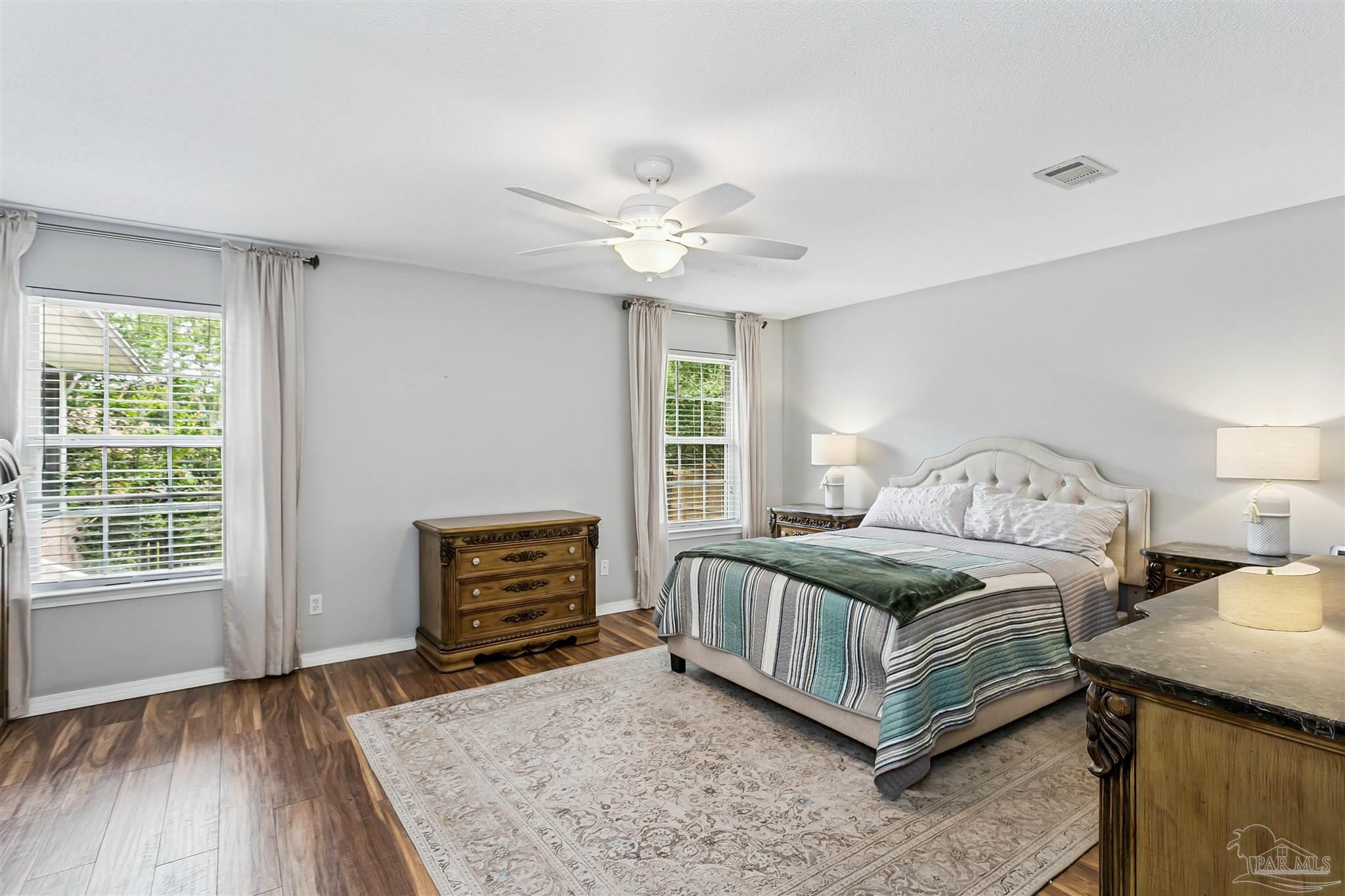 652 Ashford Road Cantonment, FL 32533 - Photo 12 of 35